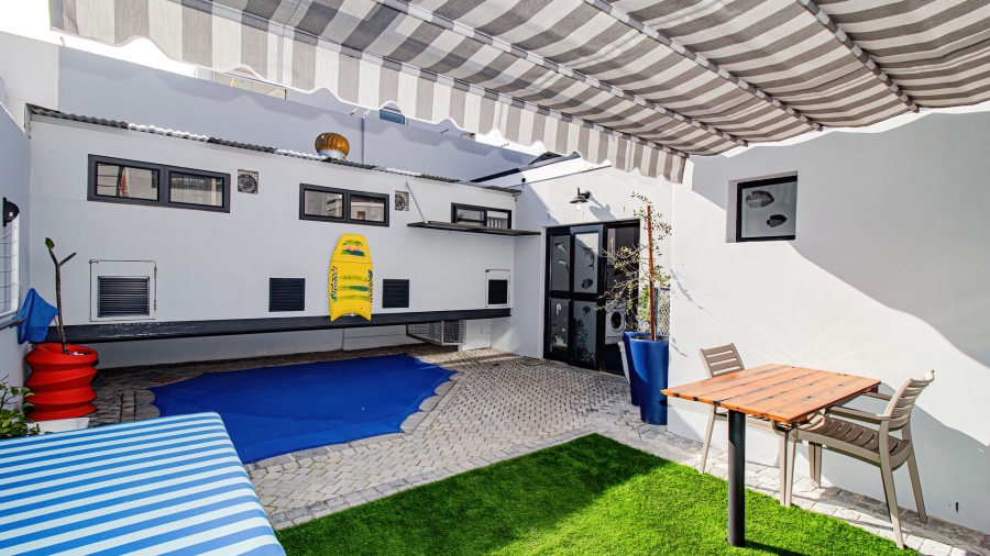 4 Bedroom Property for Sale in Beachfront Western Cape